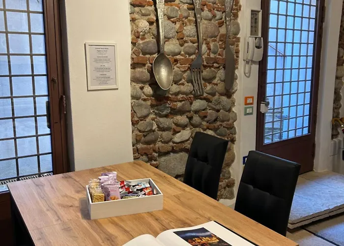 Taverna La Torre Apartman *